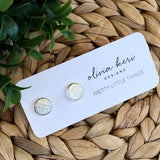 Pretty Little Things Studs - Shiny Champagne