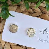 Pretty Little Things Studs - Shiny Champagne