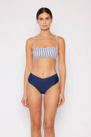 Bandeau top, Moderate scoop bottom-B2201_Stripe Navy